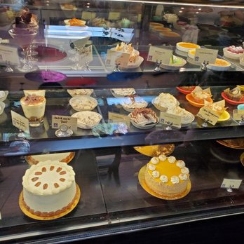Tower Cafe - Breakfast & Brunch Near Me - Sacramento, California