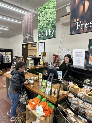 Local Roots Market & Café by null