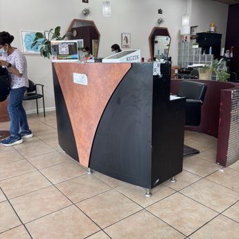 Vinita's Beauty & Threading Studio - Skin Care Near Me - Sherman Oaks, California Vinita's Beauty & Threading Studio - Skin Care Near Me - Sherman Oaks, California