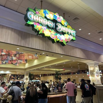 Garden Buffet - Cashiers ready to process your buffet payment - Buffets Near Me - Las Vegas, Nevada Garden Buffet - Cashiers ready to process your buffet payment - Buffets Near Me - Las Vegas, Nevada