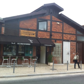 Pizzaria do Bairro - Pizza Near Me - Lisbon, 11
