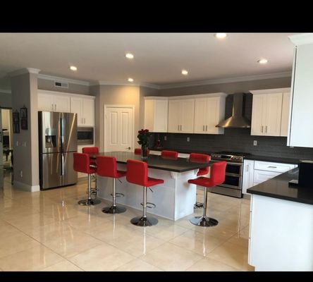 Kitchen & Bathroom Remodel - Irvine, CA - This is the 3rd property that we remodel for our client.