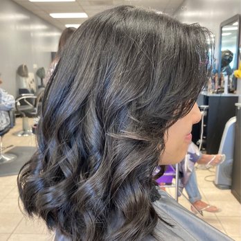 Hair Professionals - Hair Salons Near Me - Houston, Texas Hair Professionals - Hair Salons Near Me - Houston, Texas