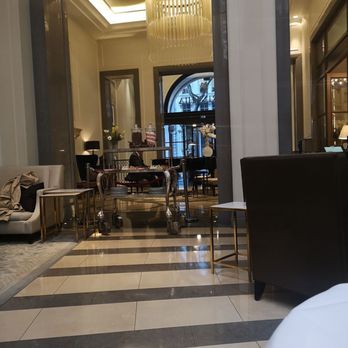 Corinthia London - Sweet trolley and the pianist - Hotels Near Me - London, XGL