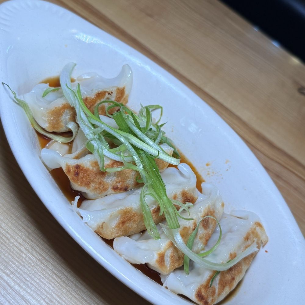 Akira Ramen Towson - Gyoza（煎饺） - Sushi Bars Near Me - Towson, Maryland