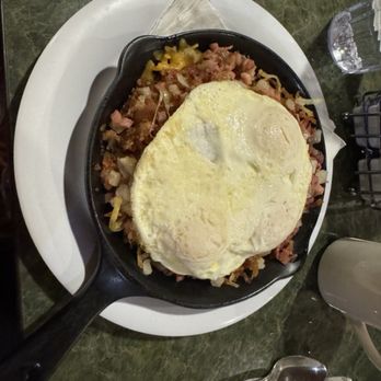 Virgin River Cafe - Breakfast skillet - Cafes Near Me - Mesquite, Nevada