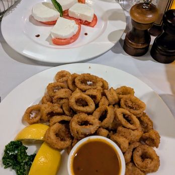 Benjamin Steakhouse - fried calamari and imported buffalo mozzarella - Steakhouses Near Me - New York, New York Benjamin Steakhouse - fried calamari and imported buffalo mozzarella - Steakhouses Near Me - New York, New York