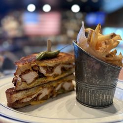 The Rustic - TEXAS HOT CHICKEN & CHEESE