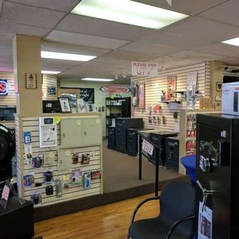 Englewood Lock & Safe - Keys & Locksmiths Near Me - Englewood, Colorado Englewood Lock & Safe - Keys & Locksmiths Near Me - Englewood, Colorado