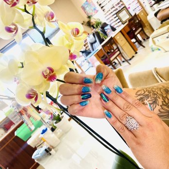 City Nails - Amber did metallic nails and ombré - Nail Salons Near Me - Arroyo Grande, California City Nails - Amber did metallic nails and ombré - Nail Salons Near Me - Arroyo Grande, California