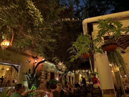 Guido's by null