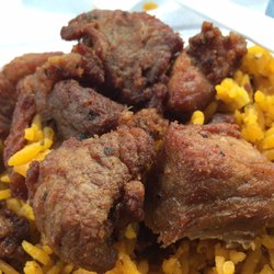 Lechonera La Unica - Fried pork (carne frita)