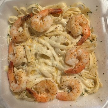 Ramando's - Shrimp Alfredo - Italian Near Me - Myrtle Beach, South Carolina