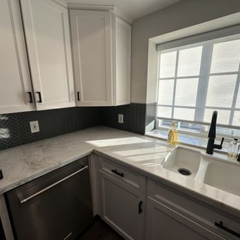 Jon’s Paint And Patch - Backsplash done by Jon's Paint & Patch - Painters Near Me Jon’s Paint And Patch - Backsplash done by Jon's Paint & Patch - Painters Near Me