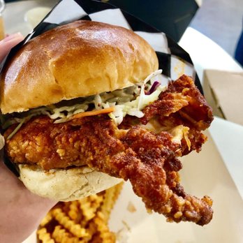 Jay Bird's Chicken - Chicken Sandwich - Chicken Shop Near Me - Long Beach, California