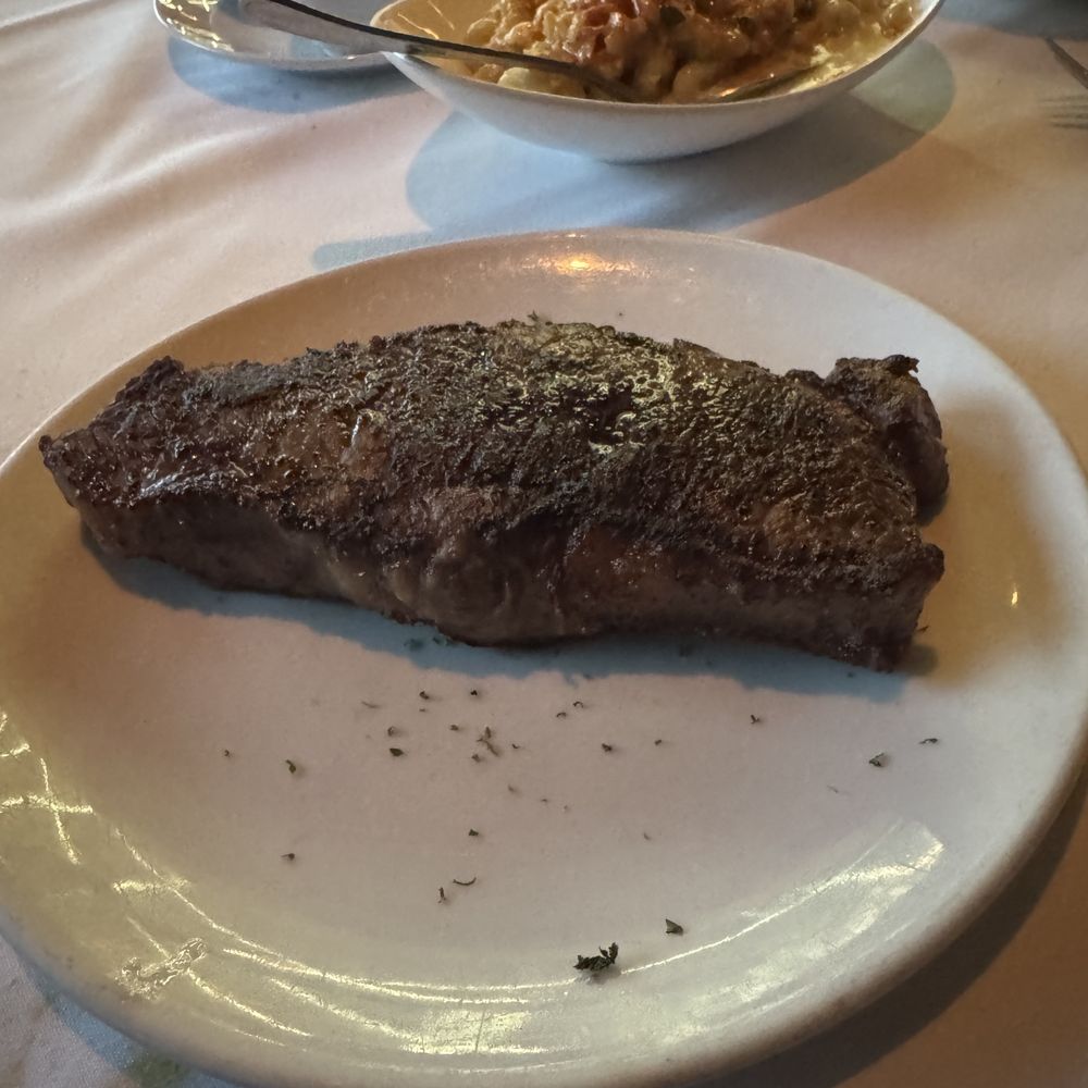 Fleming’s Prime Steakhouse & Wine Bar - Prime New York Strip Steak - Wine Bars Near Me - Plano, Texas Fleming’s Prime Steakhouse & Wine Bar - Prime New York Strip Steak - Wine Bars Near Me - Plano, Texas