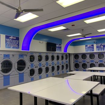 E LaundryLand - Interior - Laundromat Near Me - Camden, New Jersey E LaundryLand - Interior - Laundromat Near Me - Camden, New Jersey