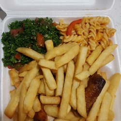 Collinswood Chicken & Seafood - Now that's a salad pack!!
