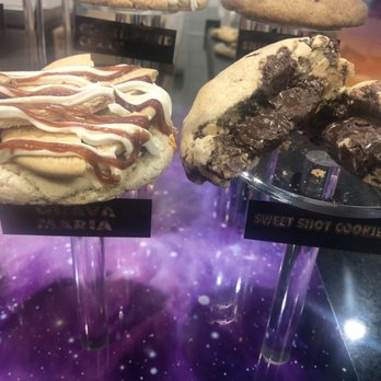 Midnight Cookies - Bakeries Near Me - Hollywood, Florida Midnight Cookies - Bakeries Near Me - Hollywood, Florida