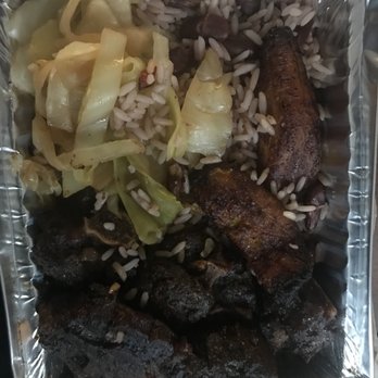 Downtown Caribbean Eats - Large oxtails - Caribbean Near Me - Newark, New Jersey