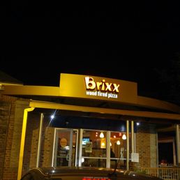 BRIXX WOOD FIRED PIZZA + CRAFT BAR - Updated October 2025 - 162 Photos