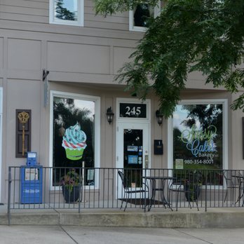 Sassy Cakes Bakery - the front of a bakery - Custom Cakes Near Me - Locust, North Carolina Sassy Cakes Bakery - the front of a bakery - Custom Cakes Near Me - Locust, North Carolina
