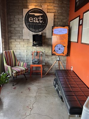eat. by null