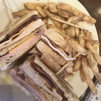 BucketHead Tavern - BHT Club SO YUMMY! With delicious fries! - Bars Near Me - Knoxville, Tennessee BucketHead Tavern - BHT Club SO YUMMY! With delicious fries! - Bars Near Me - Knoxville, Tennessee