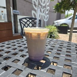 Ube latte Ube latte