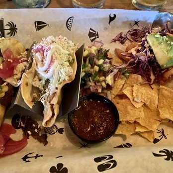 Diego Pops - Chicken, beef & shrimp tacos - Cocktail Bars Near Me - Scottsdale, Arizona Diego Pops - Chicken, beef & shrimp tacos - Cocktail Bars Near Me - Scottsdale, Arizona