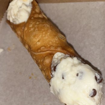 Philomena's - Cannoli - Pizza Near Me - Sunnyside, New York