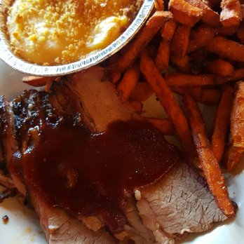 Roadside BBQ - Small bbq beef brisket w/sweet potato fries and mac n chiz - Barbeque Near Me - San Rafael, California