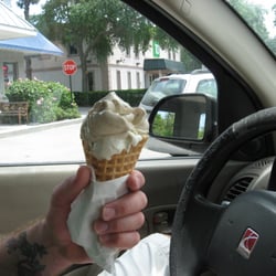 Abbots Frozen Custard - Vanilla and Maple.
