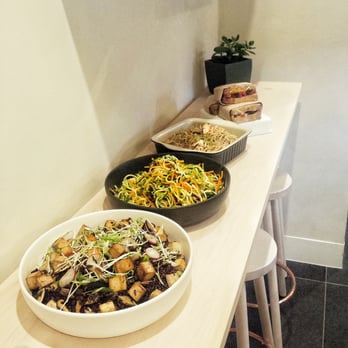 Hunters' Roots - Juice Bars & Smoothies Near Me - Melbourne, VIC Hunters' Roots - Juice Bars & Smoothies Near Me - Melbourne, VIC