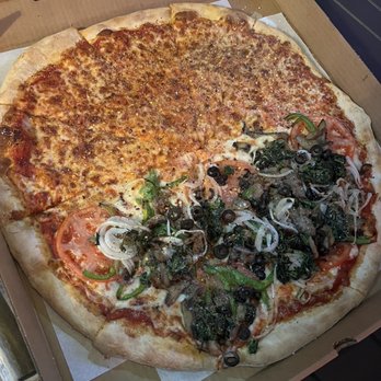 Nate's Pizza - 9. Vegetarian Pizza - Pizza Near Me - North Miami Beach, Florida Nate's Pizza - 9. Vegetarian Pizza - Pizza Near Me - North Miami Beach, Florida