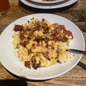 The Fix Burger Bar - Mac and Cheese - Burgers Near Me - Worcester, Massachusetts The Fix Burger Bar - Mac and Cheese - Burgers Near Me - Worcester, Massachusetts