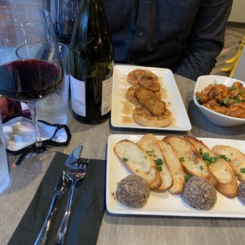 GRNoir Wine & Jazz - Jazz & Blues Near Me - Grand Rapids, Michigan GRNoir Wine & Jazz - Jazz & Blues Near Me - Grand Rapids, Michigan