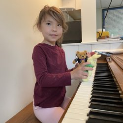 Ottley Music School Inc - Staccato sounds like small stuffed animals jumping on the keyboard