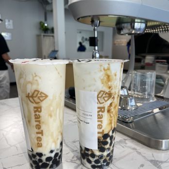 Raretea - Reno - [LEFT] lychee smootea with boba [RIGHT] Caramel Brown Sugar Boba Fresh Milk - Bubble Tea Near Me - Reno, Nevada