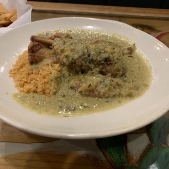 Enrique's Mexican Restaurant - Pierna de cerdo ($19.50 | pork shank in creamy tomatillo sauce, off the menu) outstanding - Mexican Near Me - Long Beach, California Enrique's Mexican Restaurant - Pierna de cerdo ($19.50 | pork shank in creamy tomatillo sauce, off the menu) outstanding - Mexican Near Me - Long Beach, California