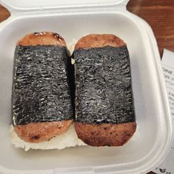 Aloha Hawaiian Barbecue - Spam musubi
