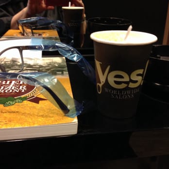 Yes! - Koffie en oortjes voor je bril inbegrepen - Hair Salons Near Me - Mortsel, VAN Yes! - Koffie en oortjes voor je bril inbegrepen - Hair Salons Near Me - Mortsel, VAN