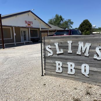 Slim's BBQ Logo