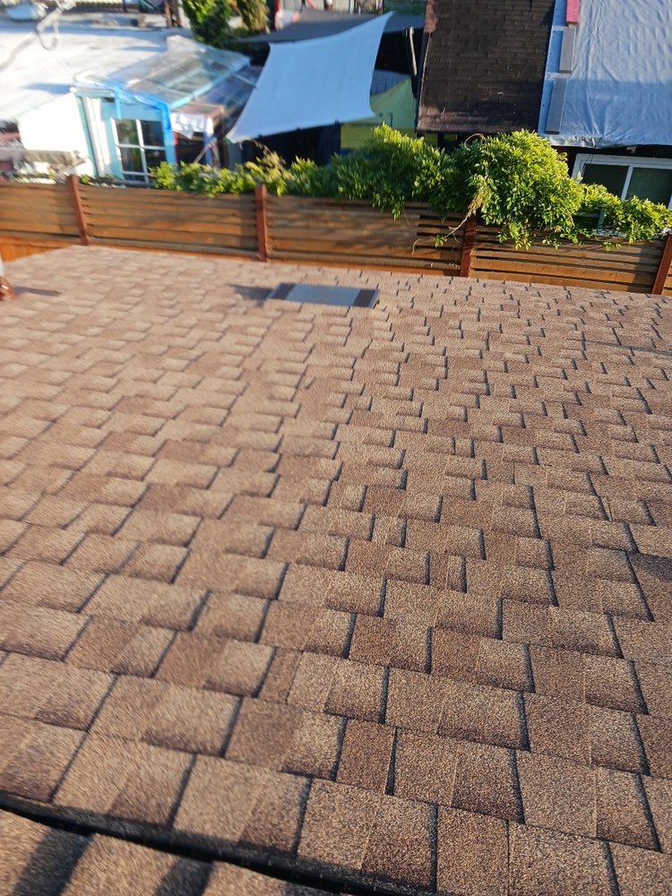 Slide of Zavala Roofing Solutions