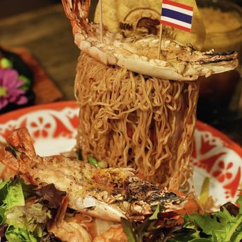 Rua Thai Restaurant - Thai Near Me - Brooklyn, New York