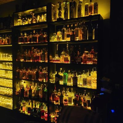 Lincoln House by null