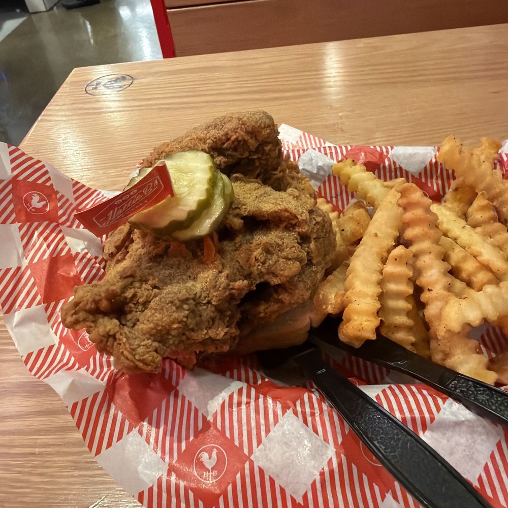 Hattie B's Hot Chicken - Southern Near Me - Chicago, Illinois Hattie B's Hot Chicken - Southern Near Me - Chicago, Illinois