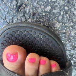 USA Nails - It looks like my toddler polished my toes