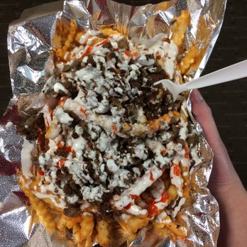Hefty Gyros - hefty fries with lamb - Food Trucks Near Me Hefty Gyros - hefty fries with lamb - Food Trucks Near Me