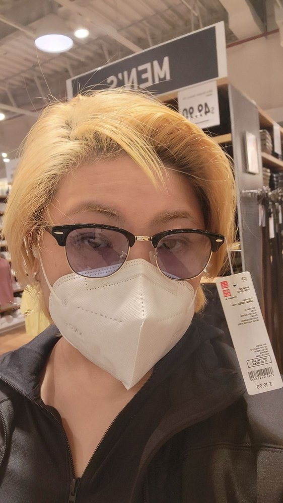 UNIQLO 68 Photos & 38 Reviews 4024 College Point Blvd, Flushing